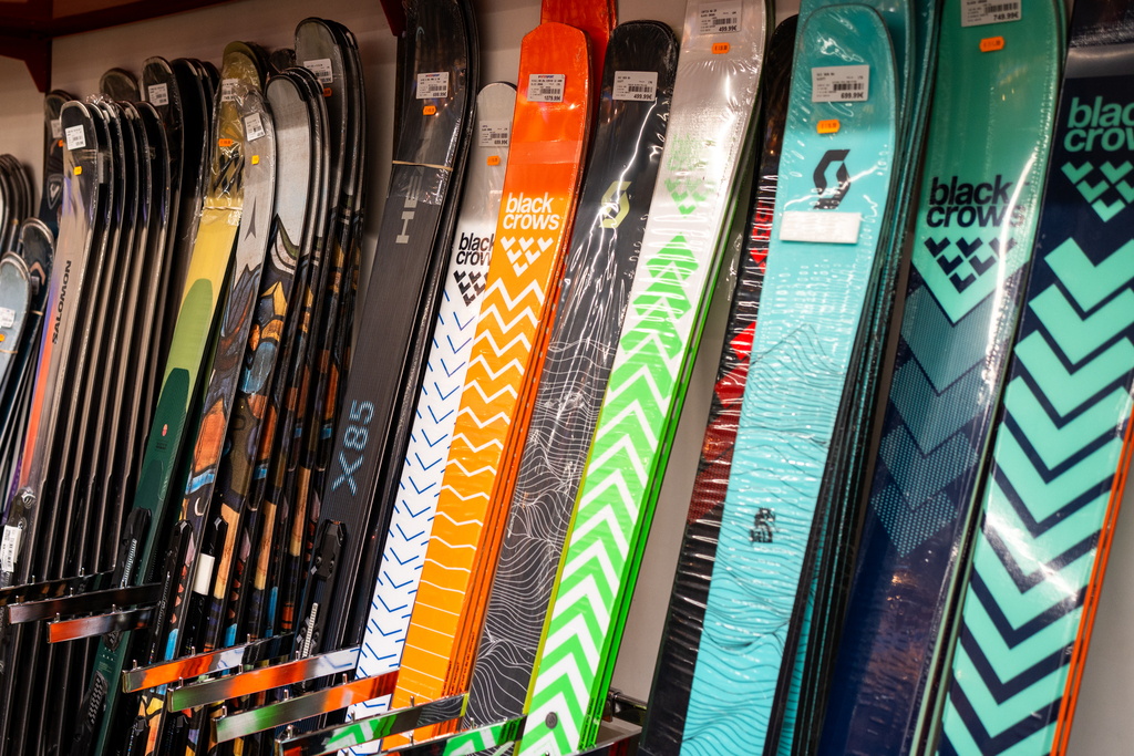Rayon ski du magasin Mountain Expert à Besançon
